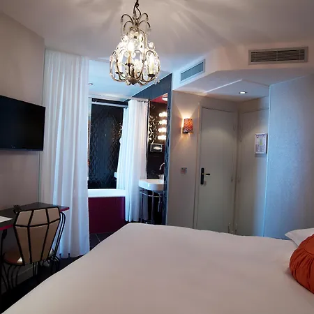 Vice Versa Hotel